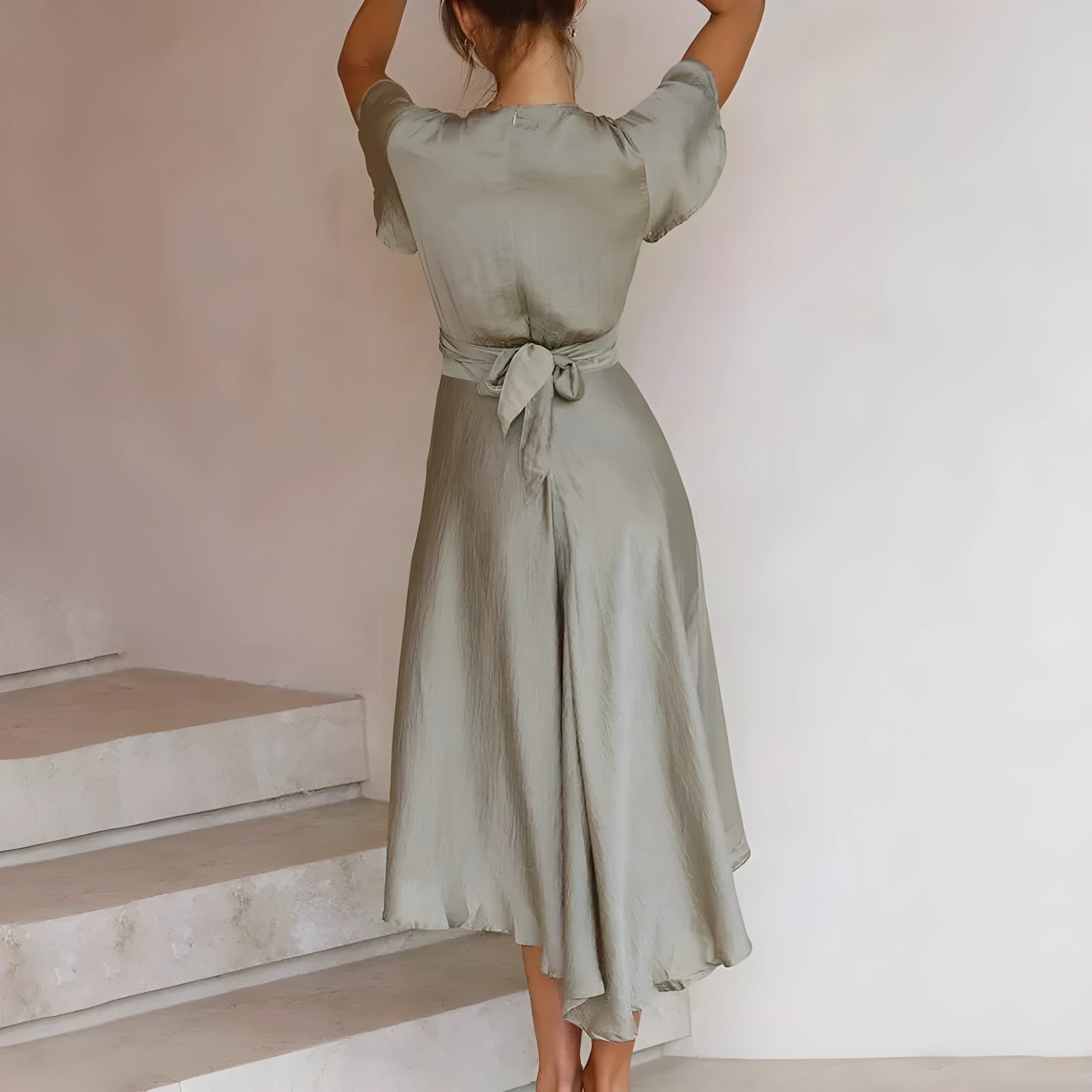 Women's Summer Midi Dress With V-neck And Tie Back