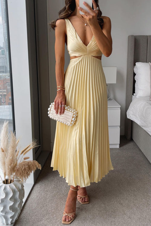 Women's Elegant Pleated Midi Dress With V-neck