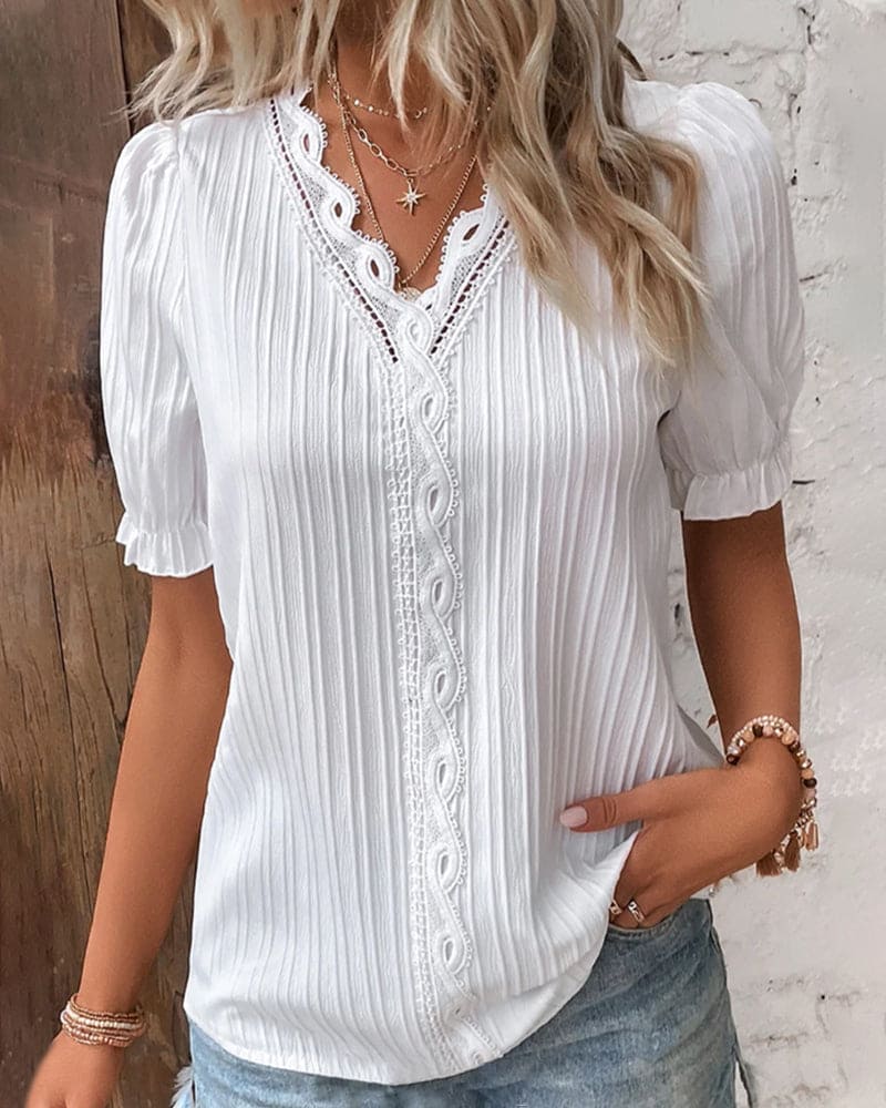 Women's Lace V-neck Blouse With Short Sleeves