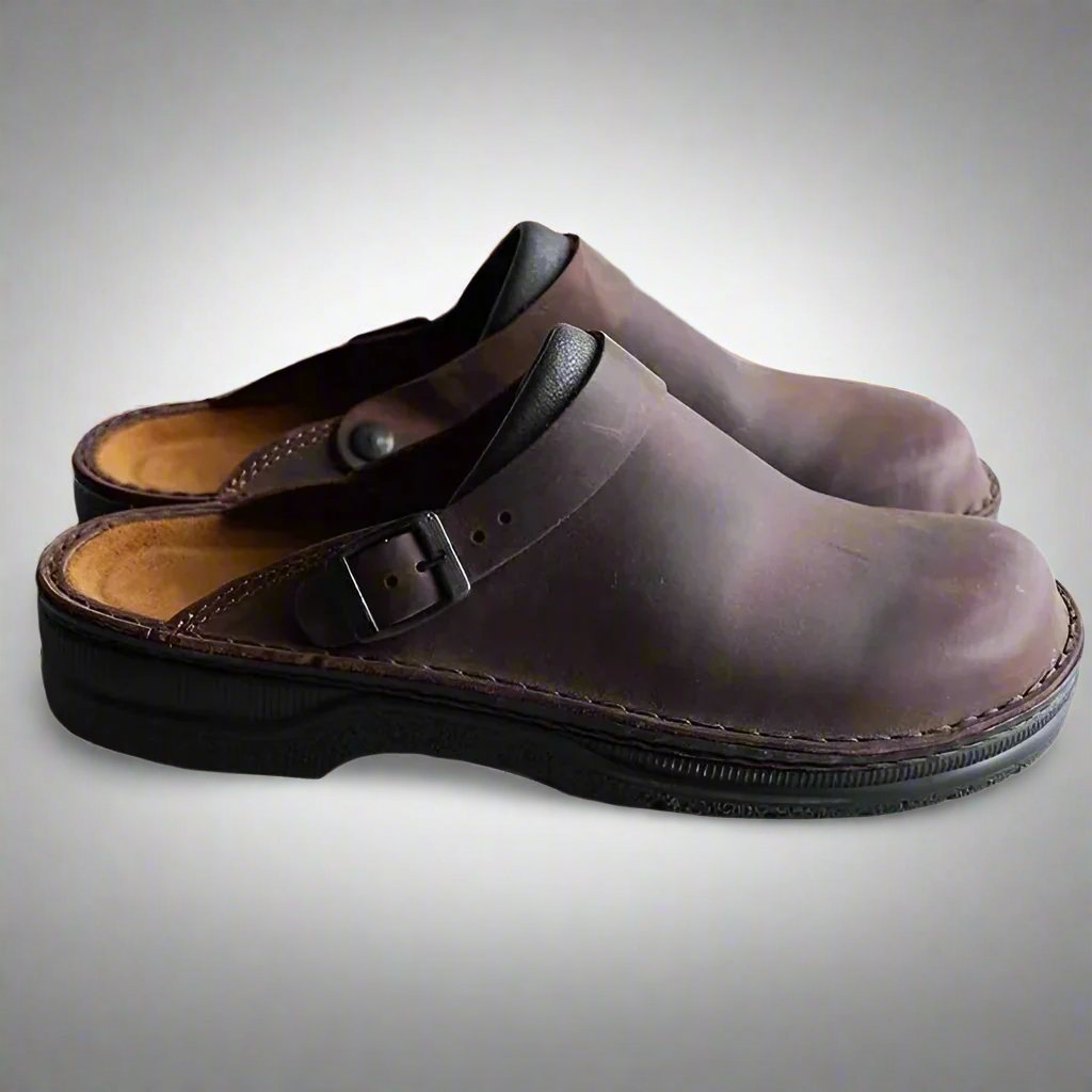 Women's Orthopaedic Leather Slippers With Buckle Strap