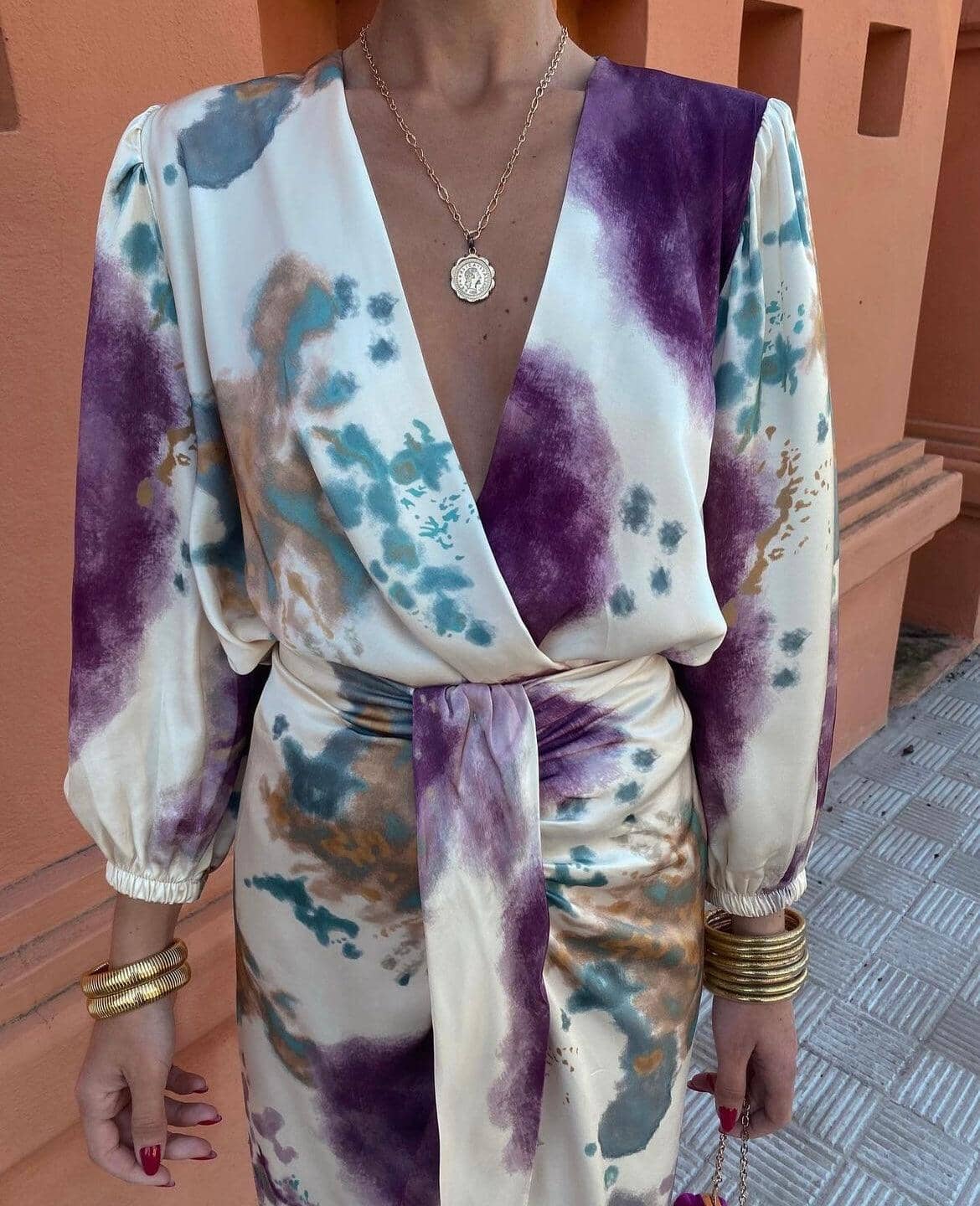 ELEGANT SILK V-NECK DRESS