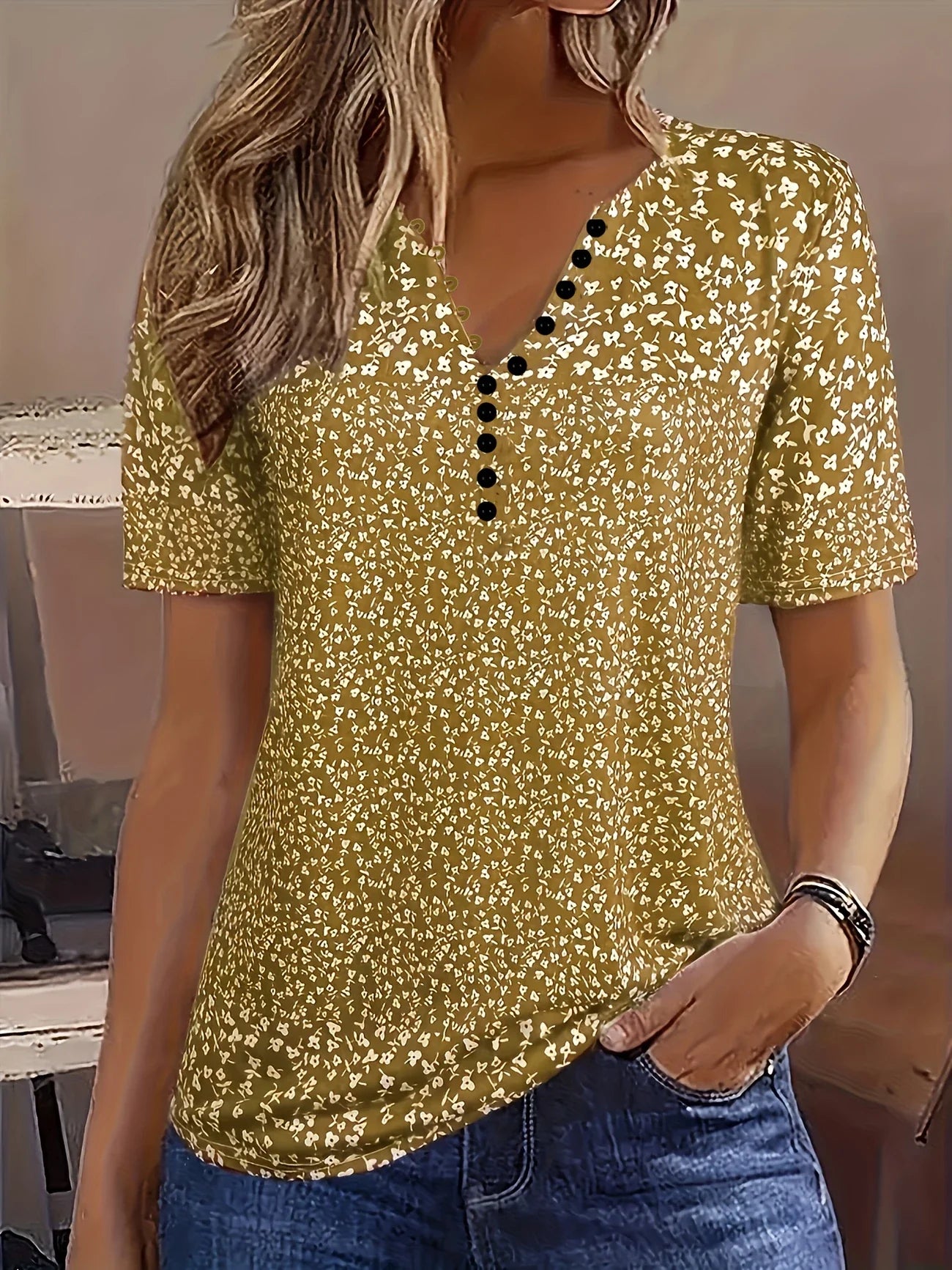 Women's Casual Summer V-neck Blouse With Short Sleeves