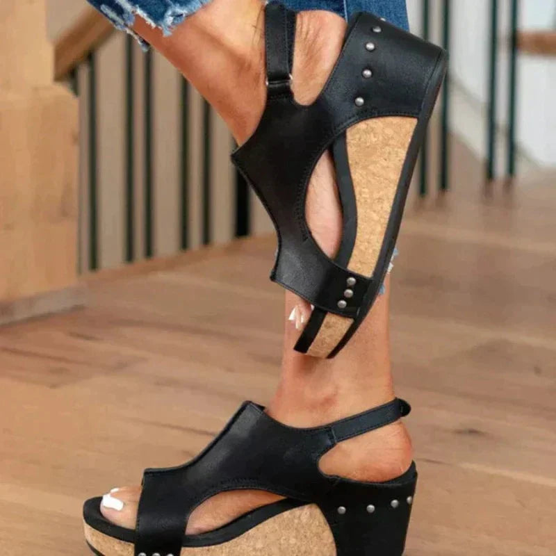 WOMEN'S WEDGE SANDALS WITH OPEN TOE AND SLINGBACK STRAP