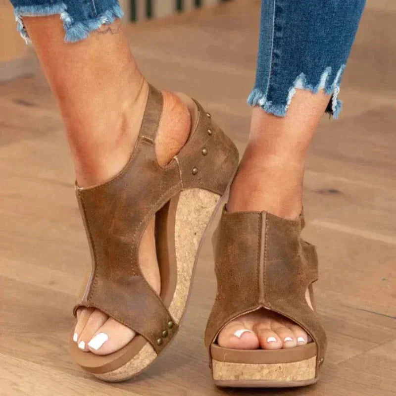 WOMEN'S WEDGE SANDALS WITH OPEN TOE AND SLINGBACK STRAP