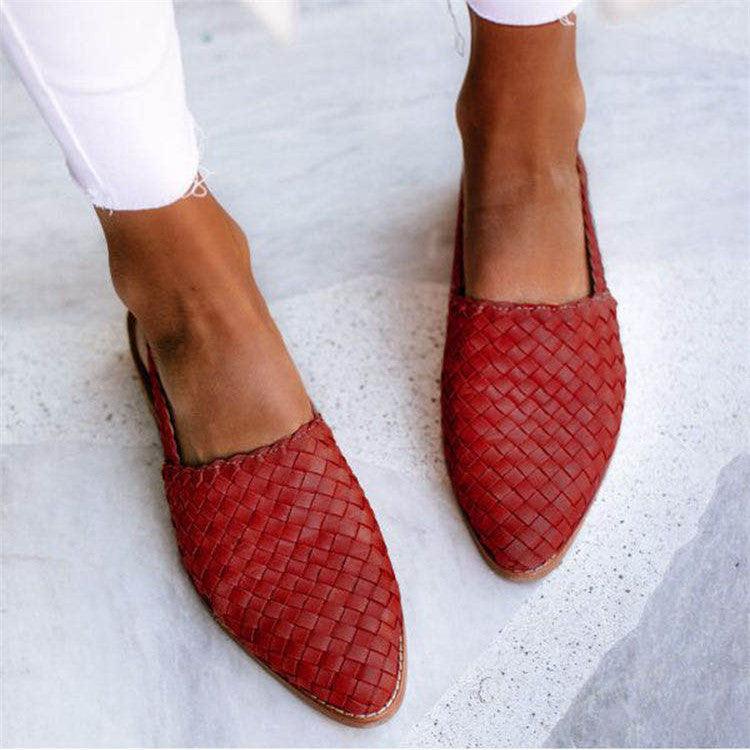 WOMEN'S WOVEN LEATHER SLIP-ON SANDALS WITH STRAP