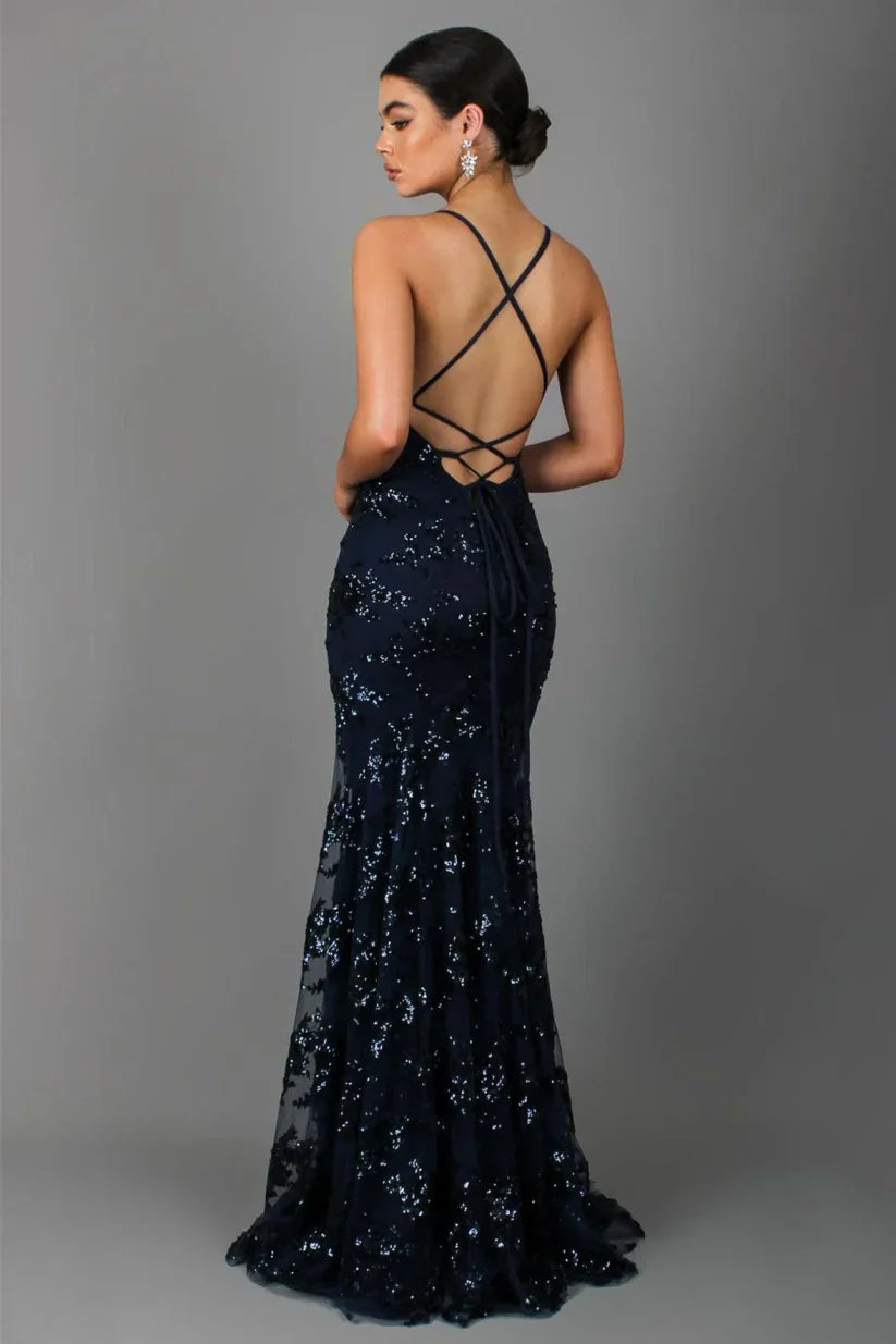 SEQUIN MAXI DRESS – GLAMOUR & ELEGANCE