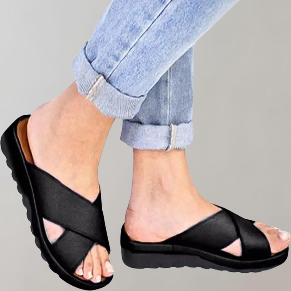 Women's Slip-on Sandals With Crossed Straps & Platform Sole
