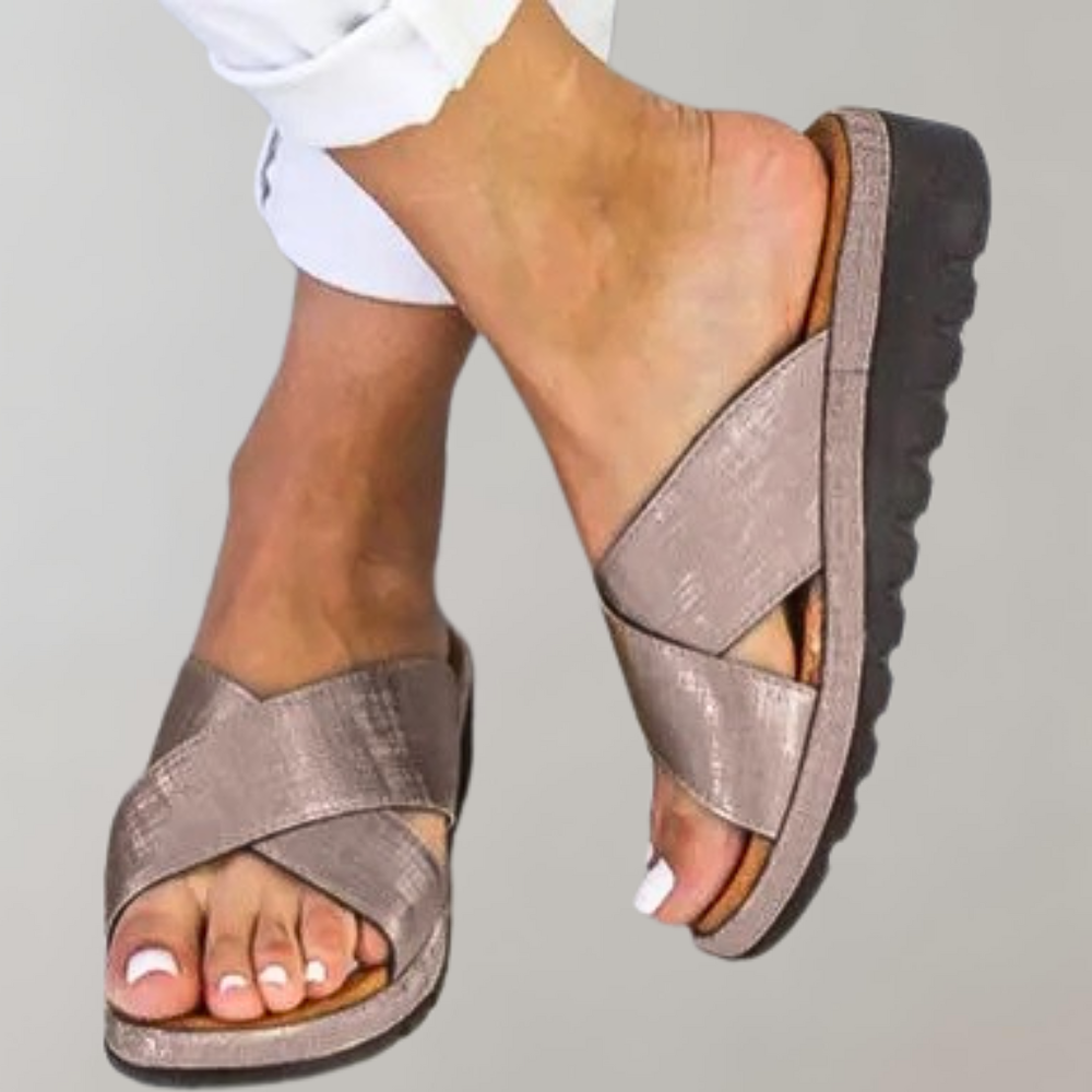 Women's Slip-on Sandals With Crossed Straps & Platform Sole