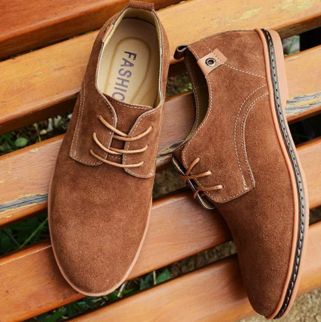 Men's Suede Oxford Shoes With Lace-up Design