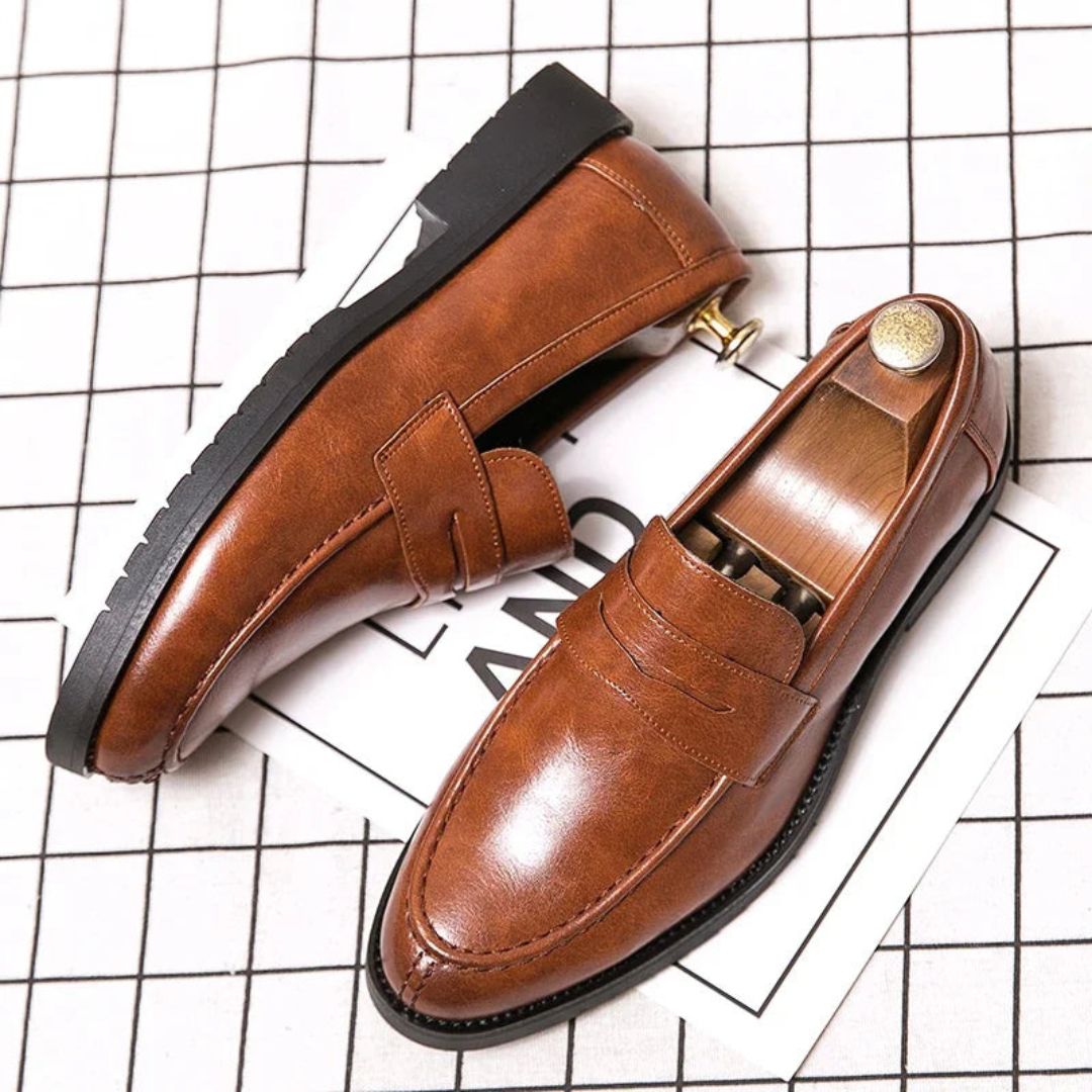 Men's Classic Leather Penny Loafers With Stitch Detail