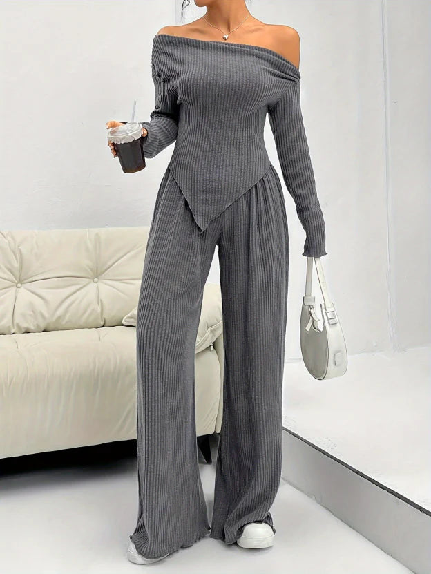 WOMEN'S SEQUIN JUMPSUIT WITH ONE SHOULDER AND LONG SLEEVES