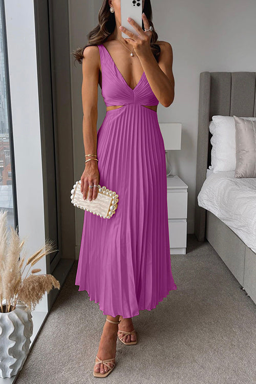 Women's Elegant Pleated Midi Dress With V-neck