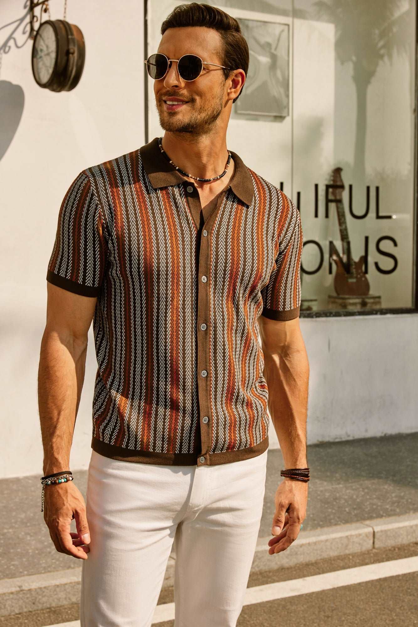 MEN'S STRIPED POLO SHIRT WITH SHORT SLEEVES AND BUTTON DOWN FRONT