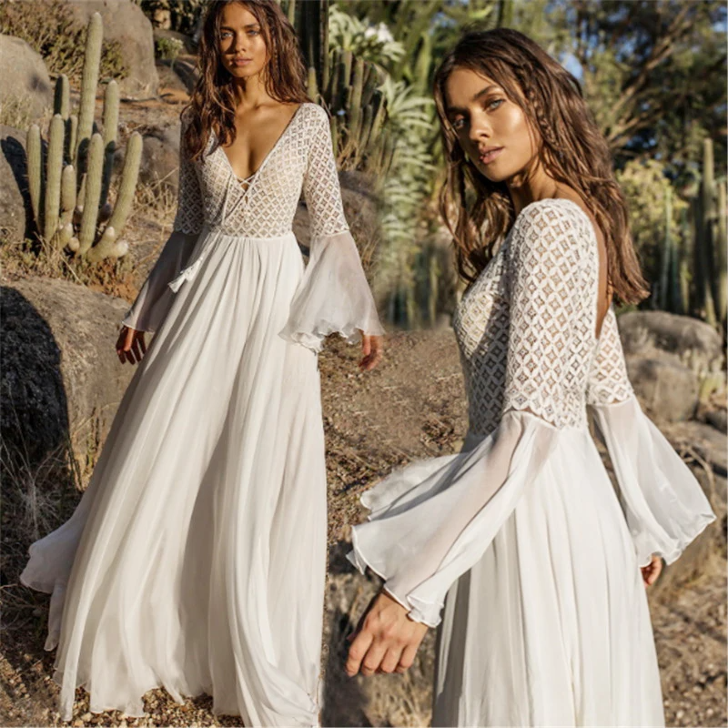 WOMEN'S BOHO MAXI DRESS WITH LACE BODICE AND FLARED LONG SLEEVES