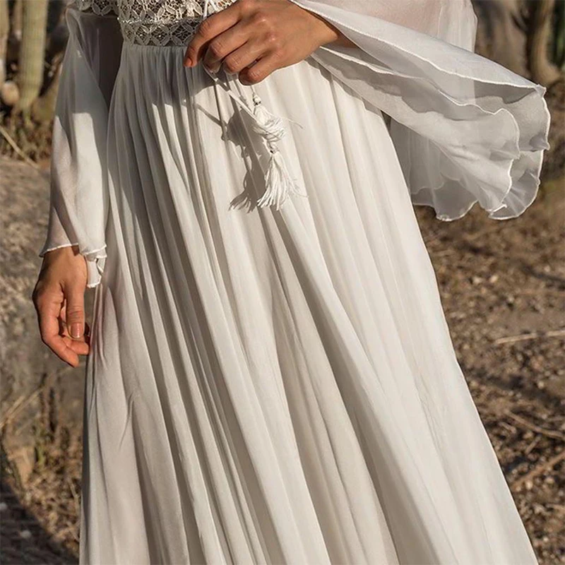 WOMEN'S BOHO MAXI DRESS WITH LACE BODICE AND FLARED LONG SLEEVES