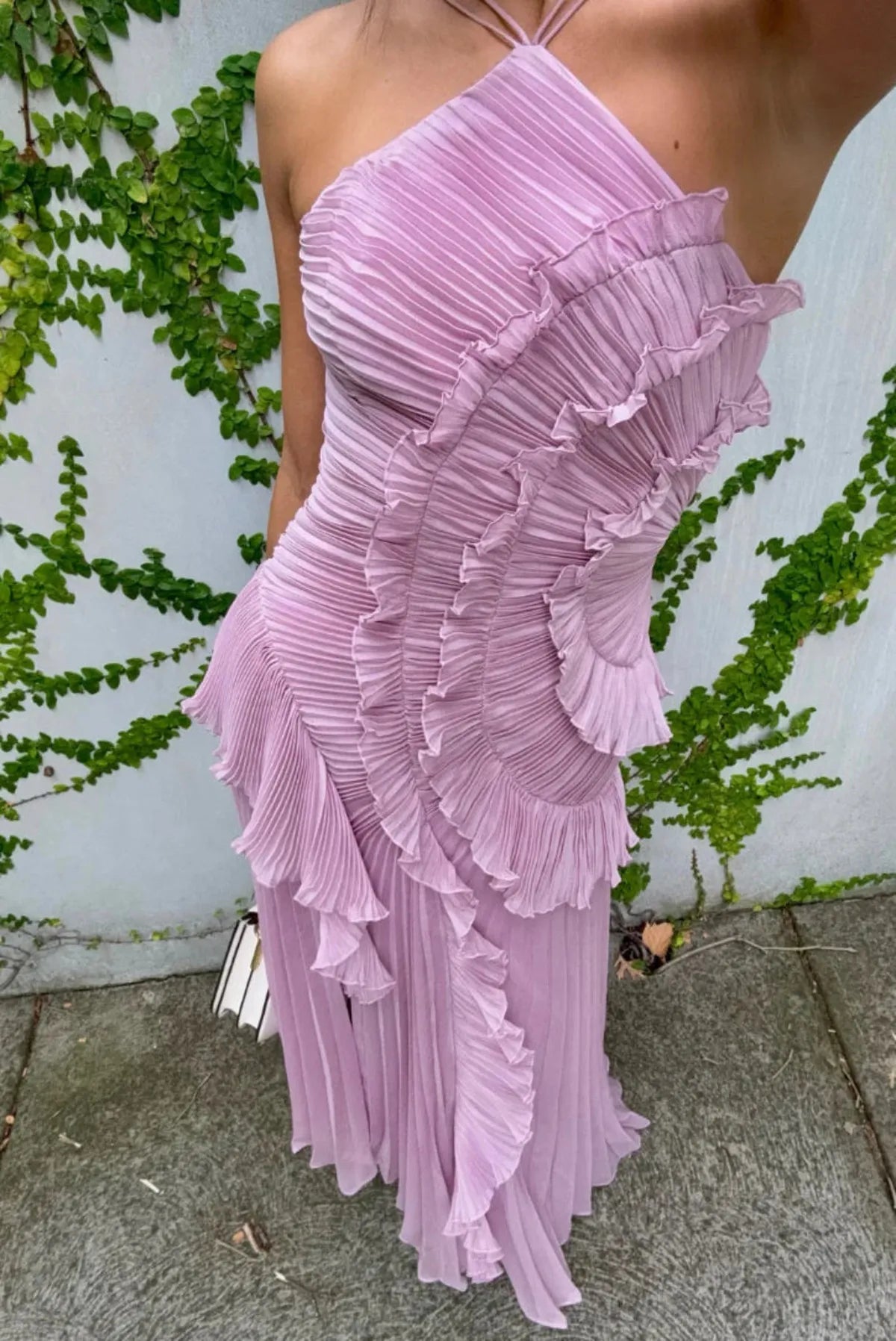 Women's Ruffled Halter Maxi Dress With Split Hem And Backless Design