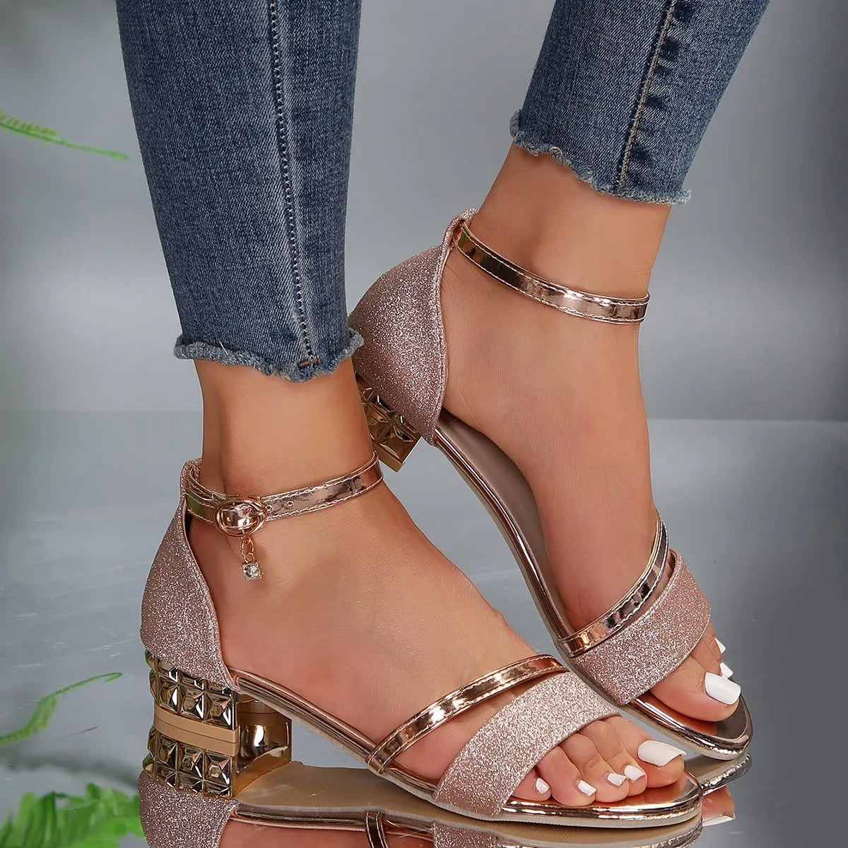 Women's Strappy Block Heel Sandals With Ankle Strap And Glitter Finish