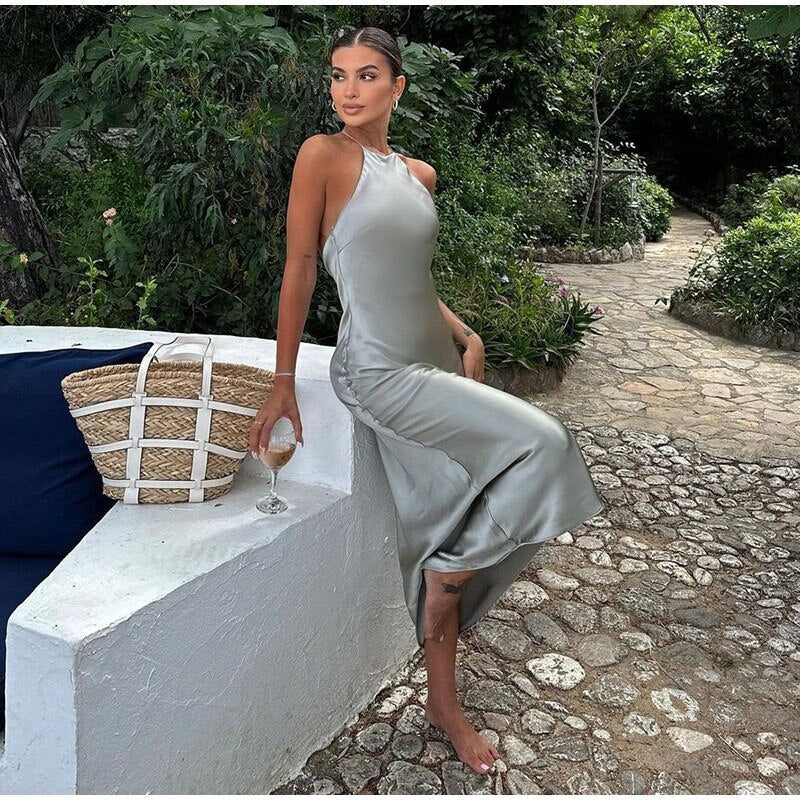 Women's Sleeveless Satin Maxi Dress With Halter Neck