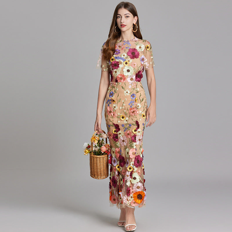 Women's Floral Embroidered Maxi Dress With Short Sleeves