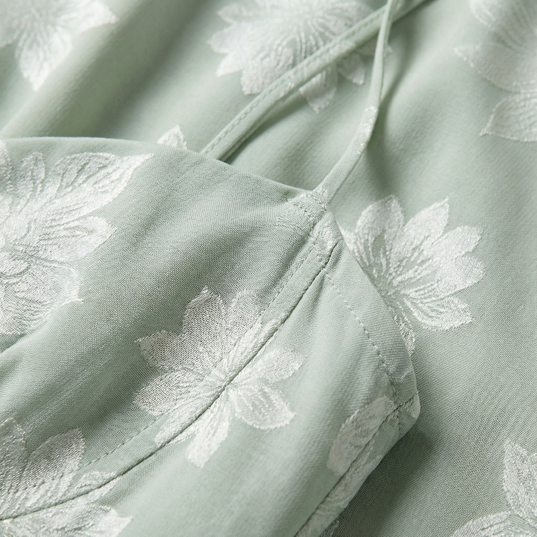 Willow | Women's Maxi Dress With Sweetheart Neckline And Floral Print | Romantic