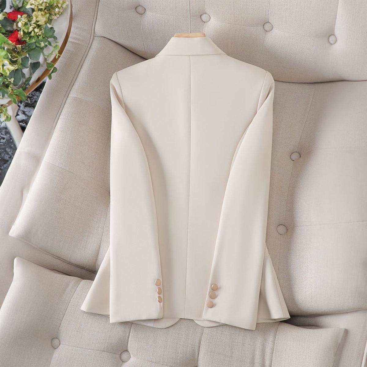 Women's Slim Fit Blazer With Lapel Collar