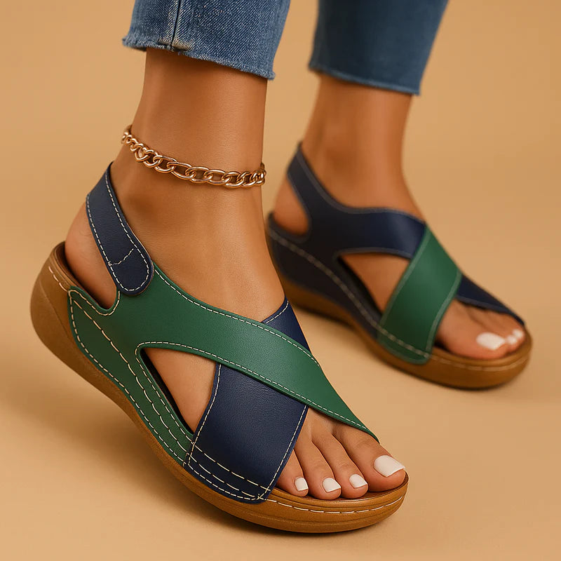 WOMEN'S SUMMER WEDGE SANDALS WITH CRISS-CROSS STRAPS
