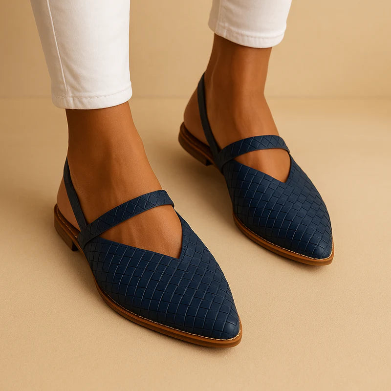 WOMEN'S WOVEN CLOSED-TOE SANDALS WITH STRAP