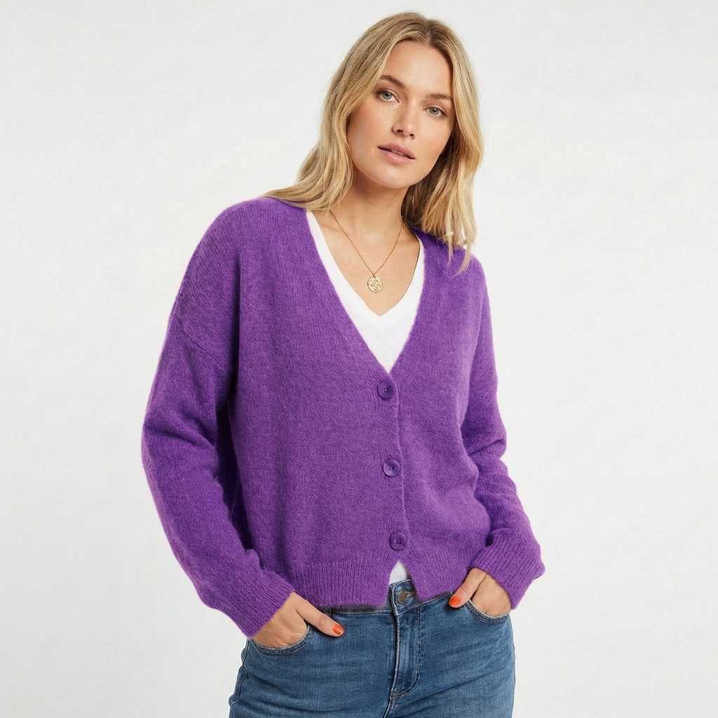 Amelia | Women's Cardigan With V-Neck And Oversized Buttons | Cosy