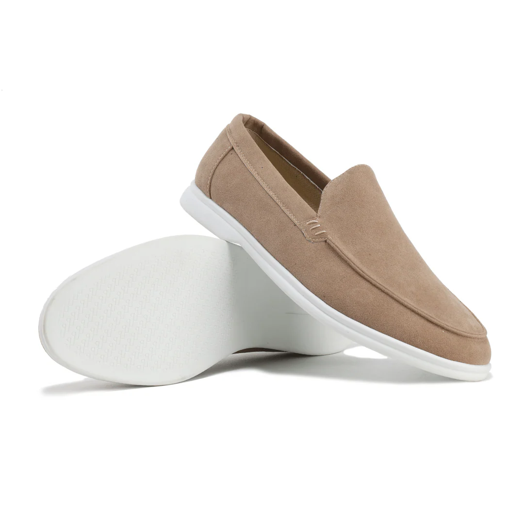 MEN'S SUEDE LOAFERS WITH LOW HEEL