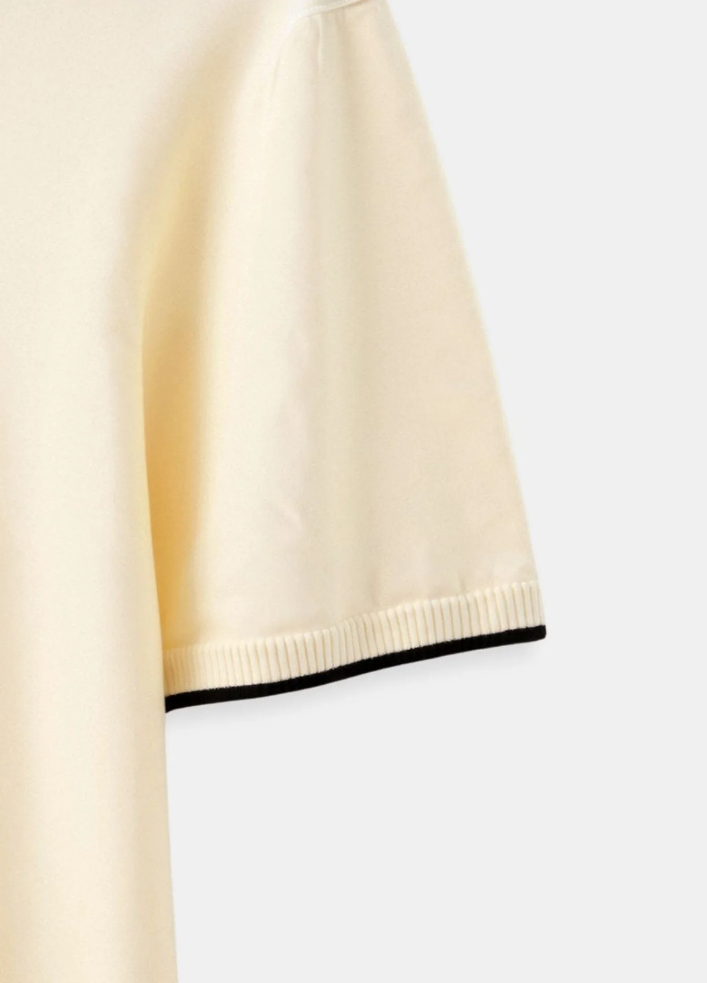 MEN'S SLIM FIT COTTON POLO SHIRT WITH SHORT SLEEVES