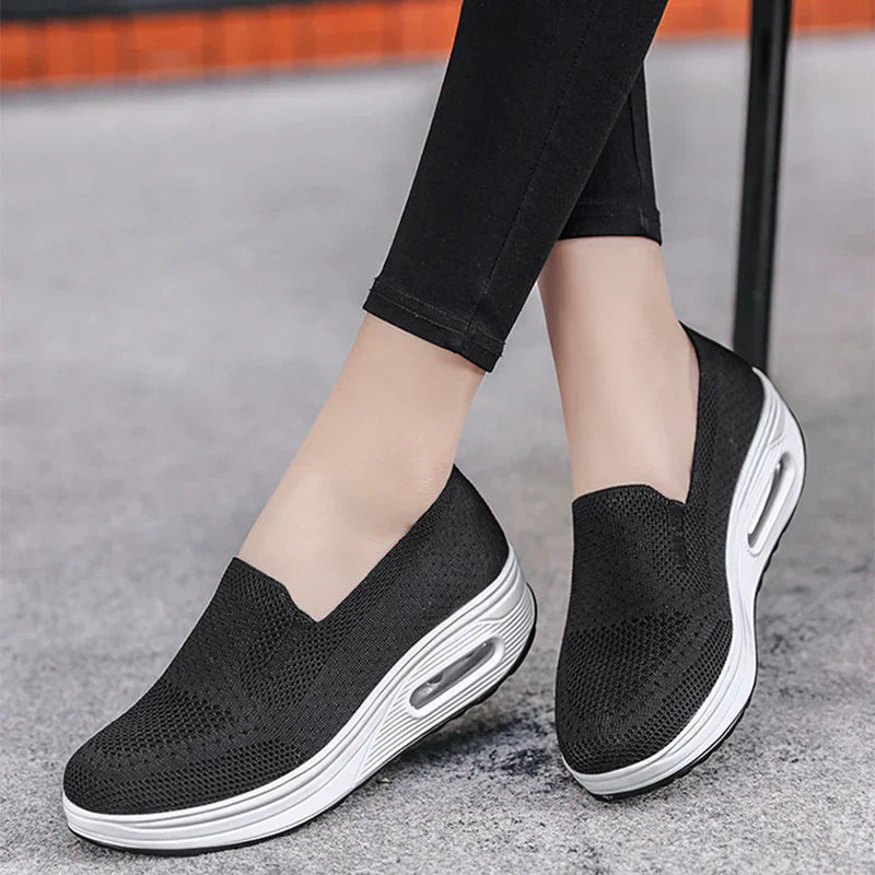 Women's Orthopedic Slip-on Walking Shoes With Cushioned Sole
