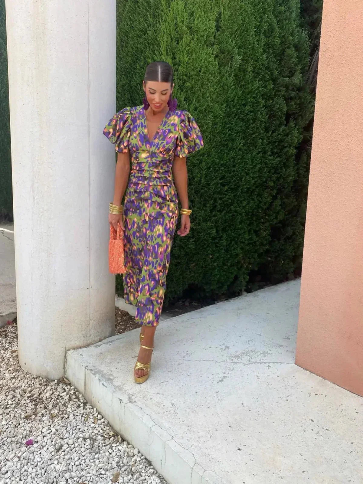 Women's Elegant Floral Midi Dress With Puff Sleeves And V-neck
