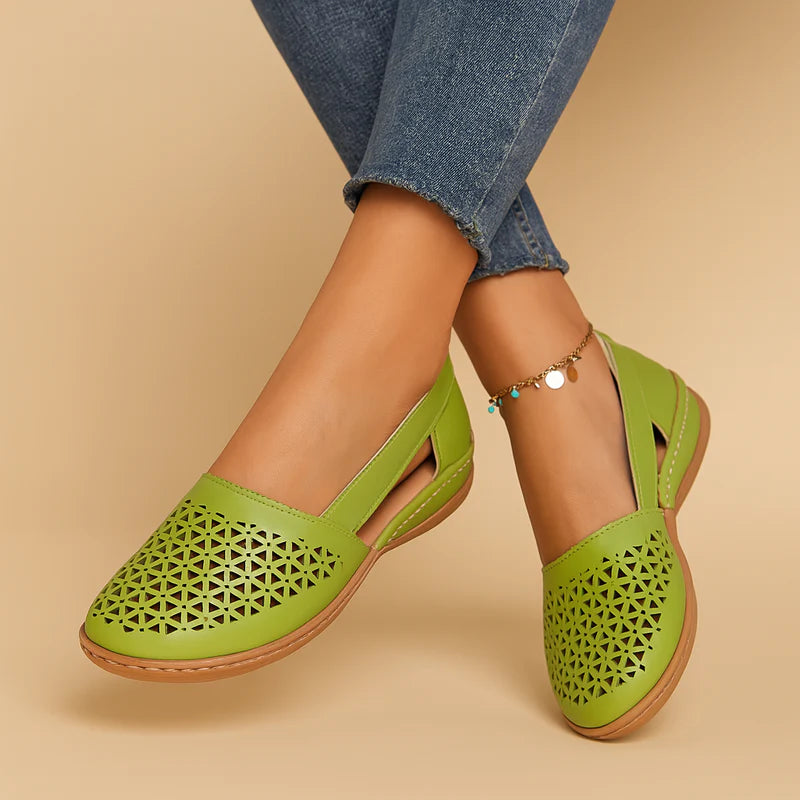 WOMEN'S SUMMER CASUAL SANDALS WITH CUT-OUT DESIGN