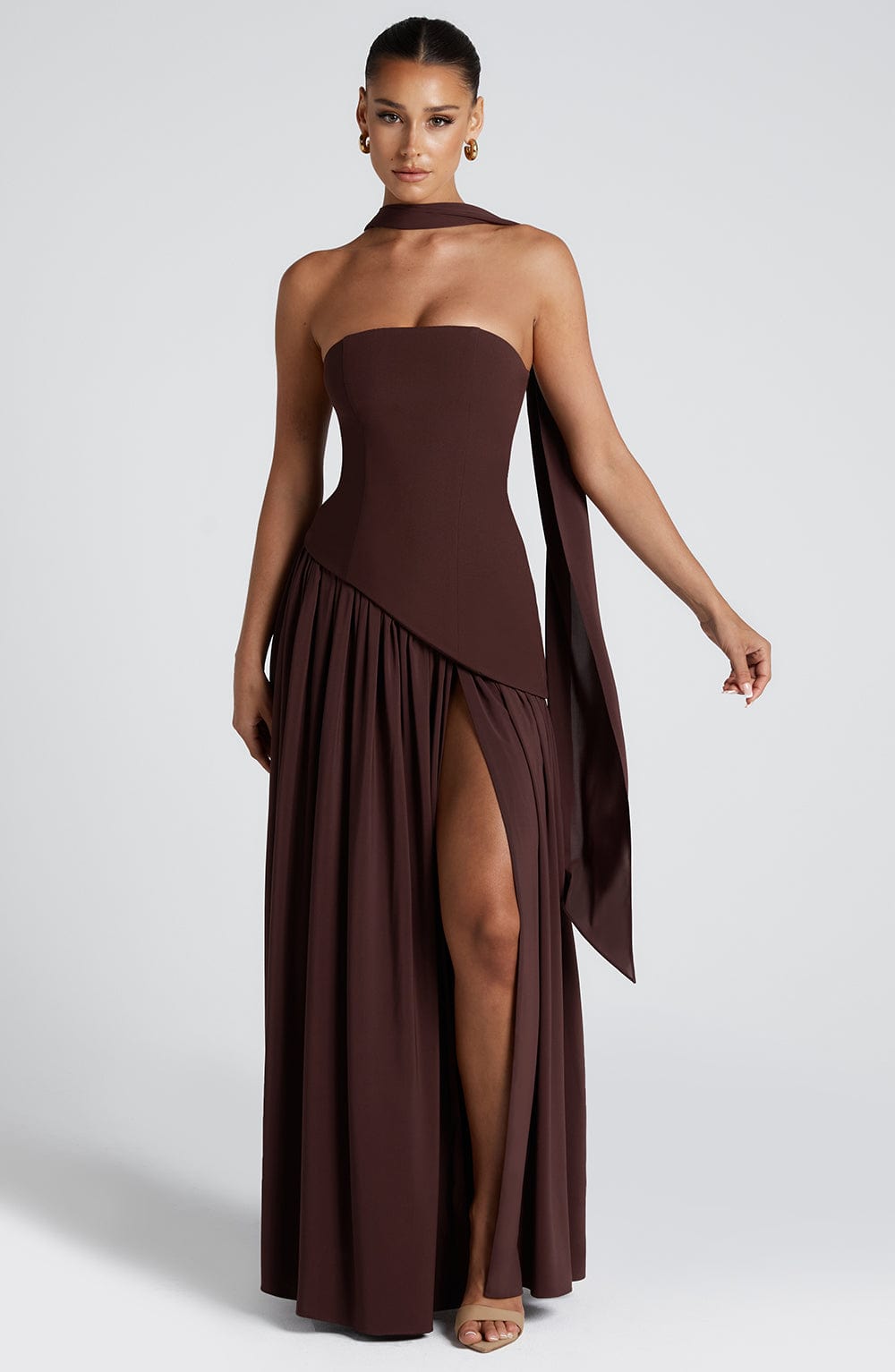 LIGHTWEIGHT HALTER MAXI DRESS WITH SIDE CUT