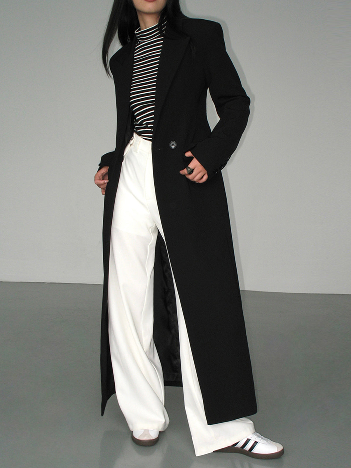 ELEGANT WOVEN POLYESTER SPLIT SLEEVE BLAZER FOR WOMEN