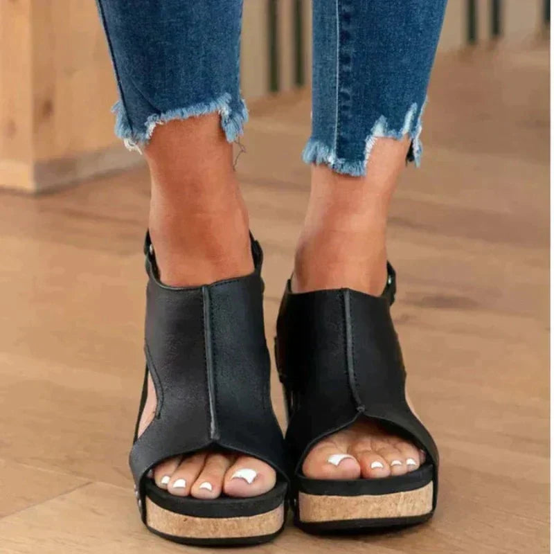 WOMEN'S WEDGE SANDALS WITH OPEN TOE AND SLINGBACK STRAP