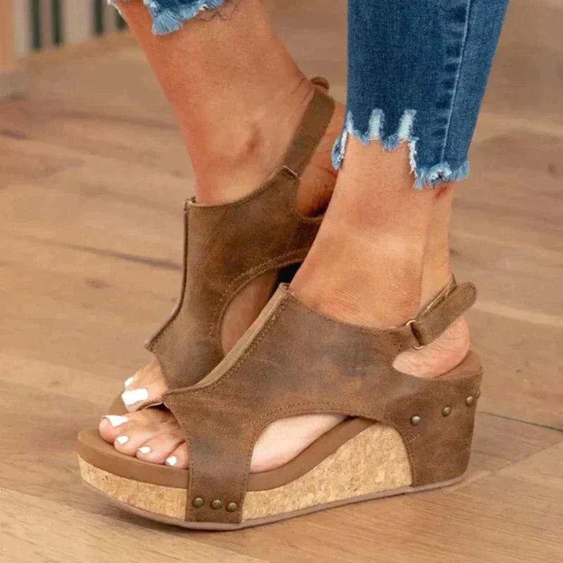 WOMEN'S WEDGE SANDALS WITH OPEN TOE AND SLINGBACK STRAP