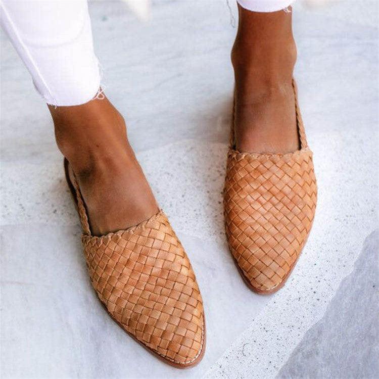 WOMEN'S WOVEN LEATHER SLIP-ON SANDALS WITH STRAP