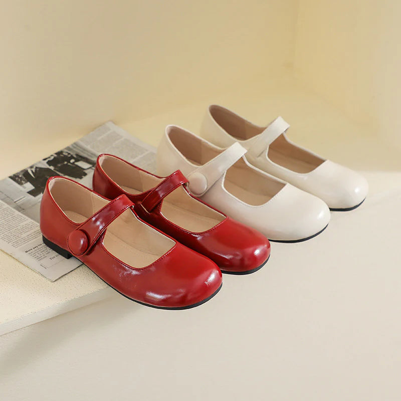WOMEN'S MARY JANE SHOES WITH SOFT SOLE AND ADJUSTABLE STRAP