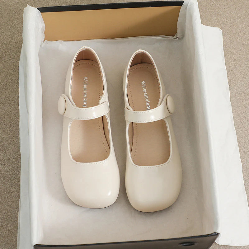 WOMEN'S MARY JANE SHOES WITH SOFT SOLE AND ADJUSTABLE STRAP