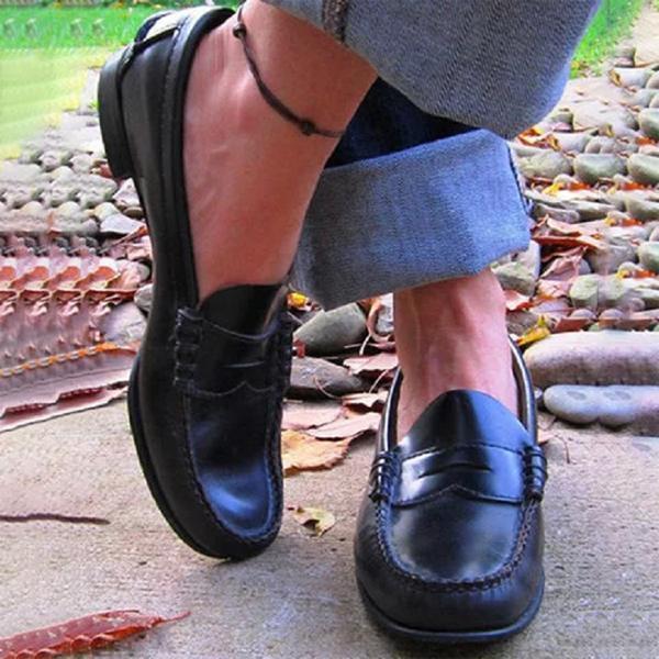 Women's Vegan Leather Loafers With Stitched Detail