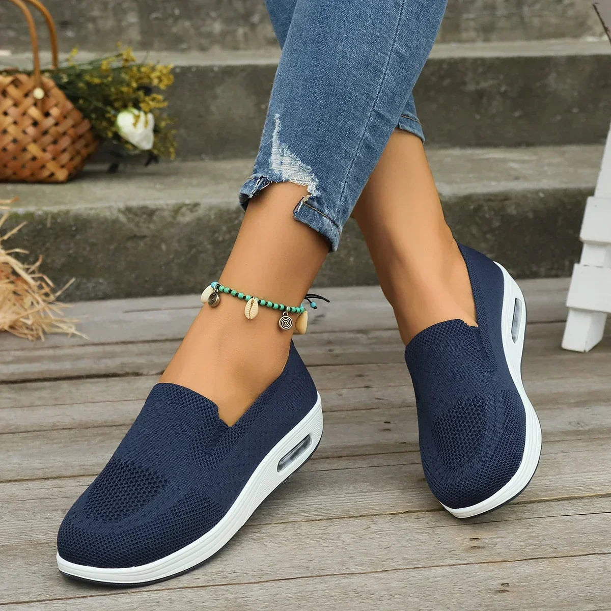 Women's Orthopedic Slip-on Walking Shoes With Cushioned Sole