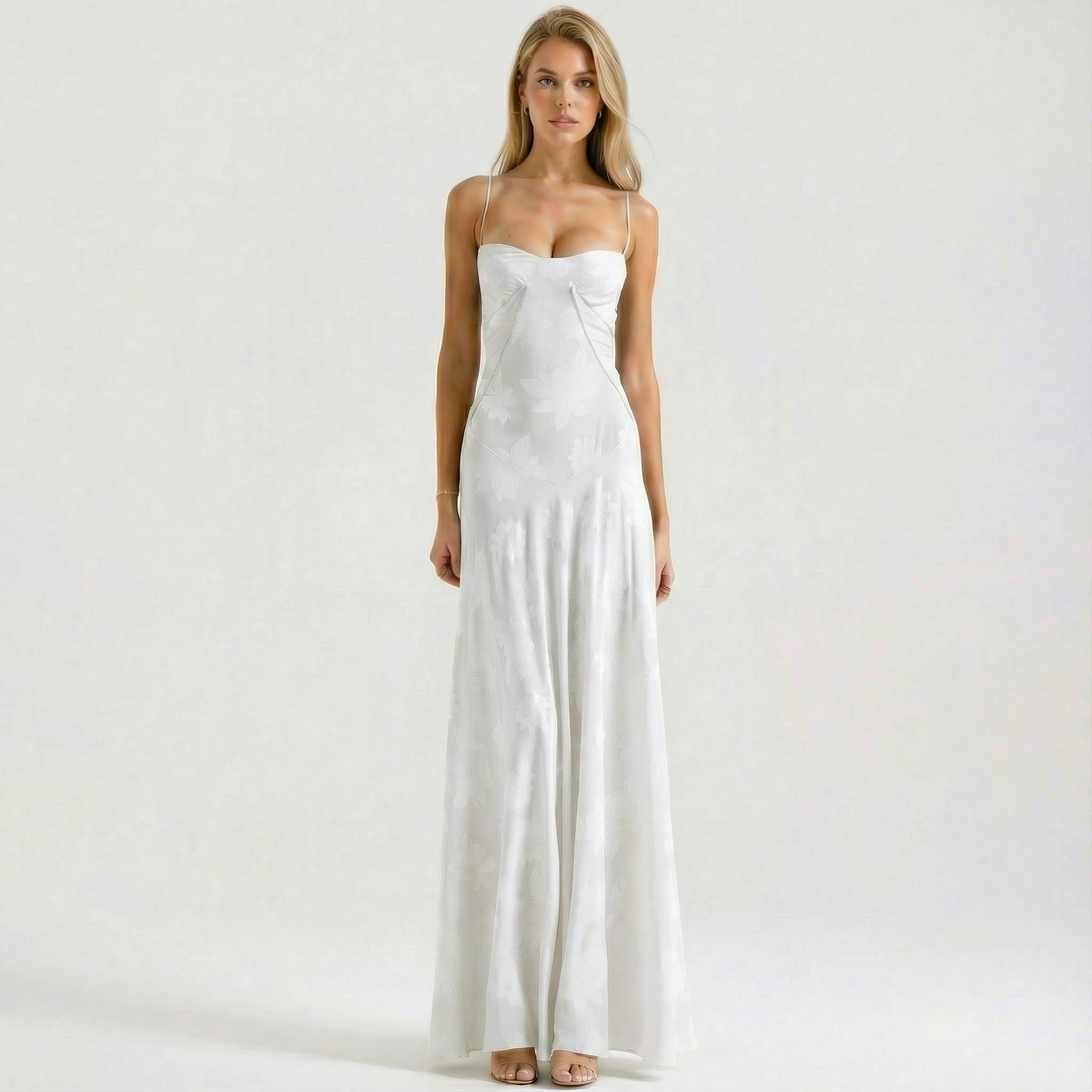 Willow | Women's Maxi Dress With Floral Pattern And Flowing Skirt | Chic