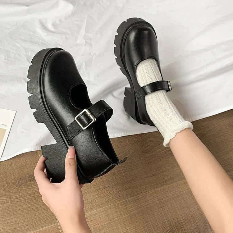 WOMEN'S RETRO MARY JANE SHOES WITH CHUNKY HEELS