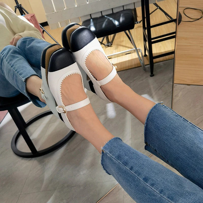 WOMEN'S TWO-TONE MARY JANE FLATS WITH ADJUSTABLE STRAP