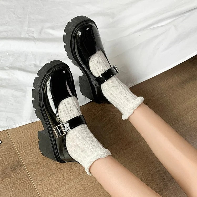 WOMEN'S RETRO MARY JANE SHOES WITH CHUNKY HEELS