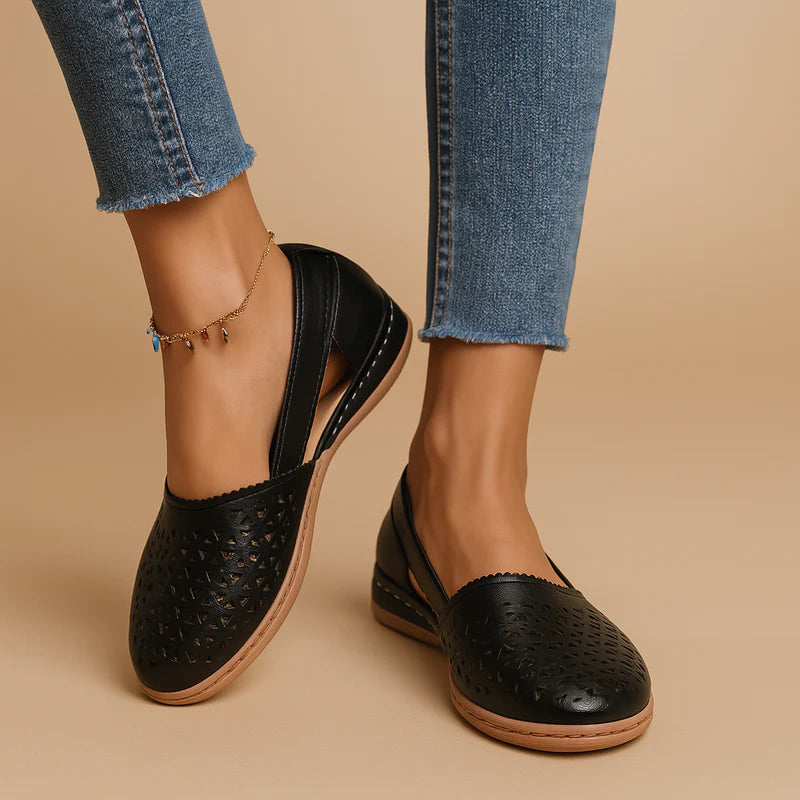 WOMEN'S SUMMER CASUAL SANDALS WITH CUT-OUT DESIGN