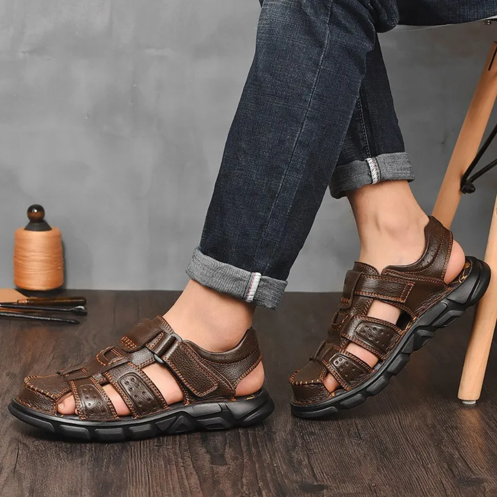 Men's Vegan Leather Sandals With Closed Toe Design For Summer